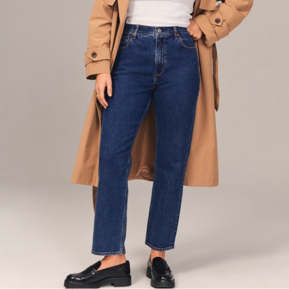 NWT Abercrombie The Ankle Straight Ultra High Rise Curve Love Blue Jeans